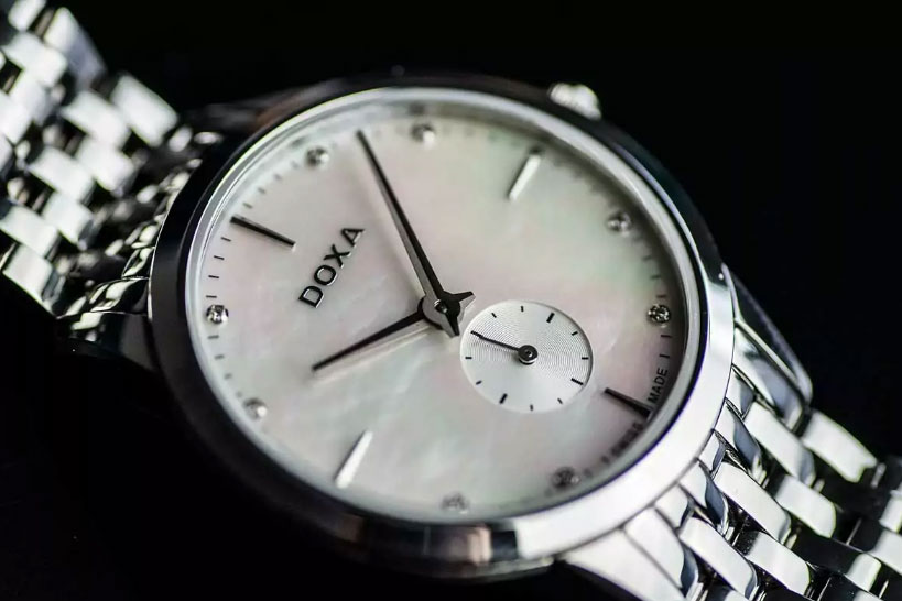 ساعت مچی دوکسا سوئیس مدل 105.15.051D.10